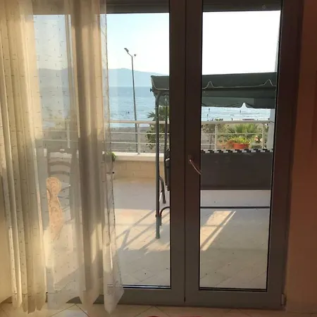 Apartment Seafront Vlore